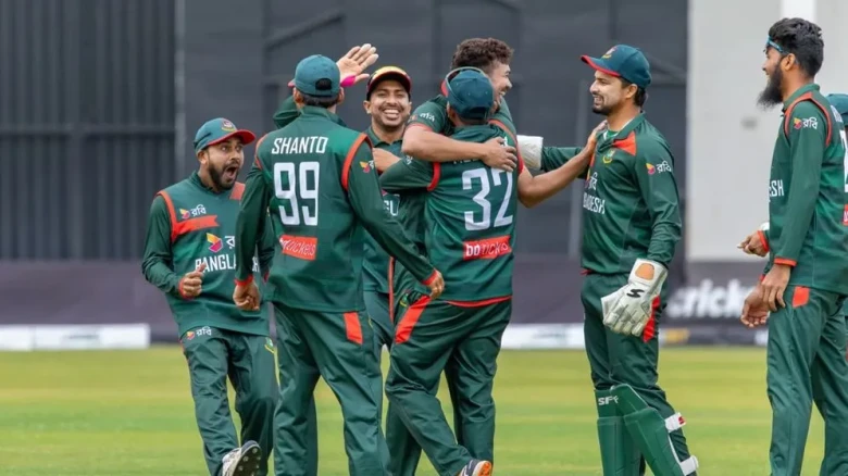 জিম্বাবুয়ের ব্যাটিং ধস: নাহিদ রানার বিধ্বংসী বোলিংয়ে চাপে সফরকারীরা