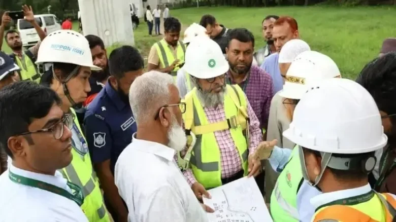মেট্রোরেল স্টেশনে যাত্রীদের নিরাপদ চলাচল নিশ্চিত করার নির্দেশনা ডিএমটিসিএলের