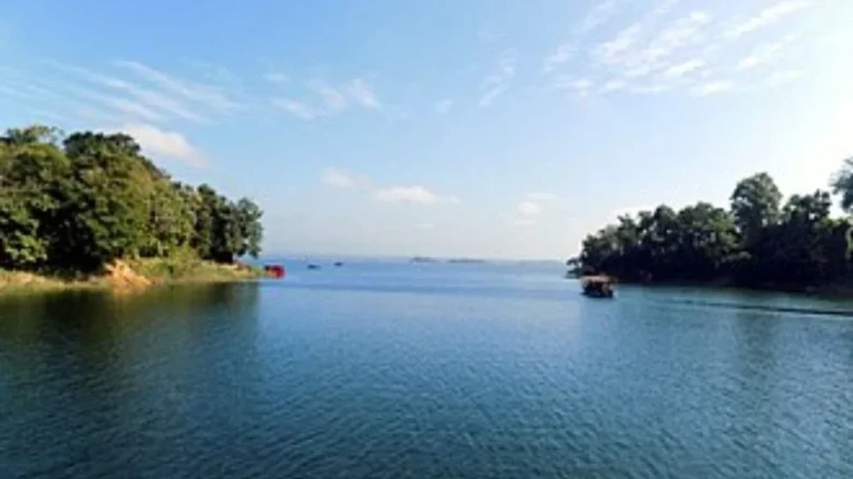 কাপ্তাই হ্রদে পাথরে বাঁধা যুবকের লাশ উদ্ধার, আটক ১